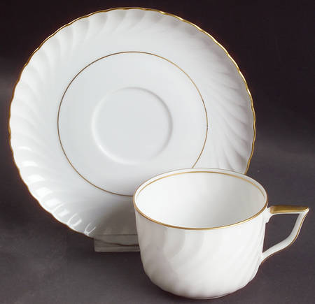 Annette (Gold Trim) Flat Cup & Saucer Set