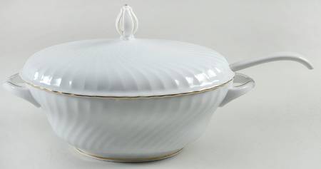 Annette (Gold Trim) Oval Tureen & Lid and Ladle