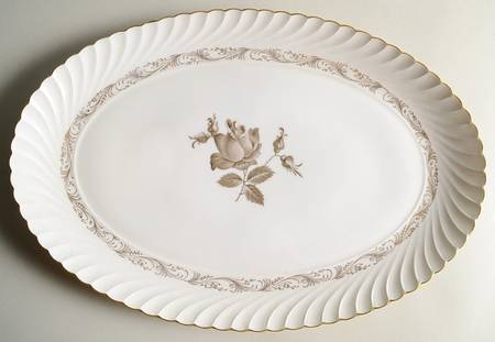 Classic Rose 15" Oval Serving Platter