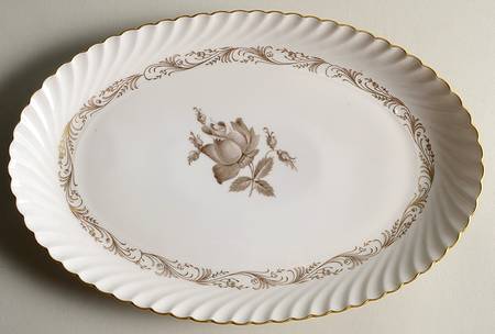 Classic Rose 11" Oval Serving Platter