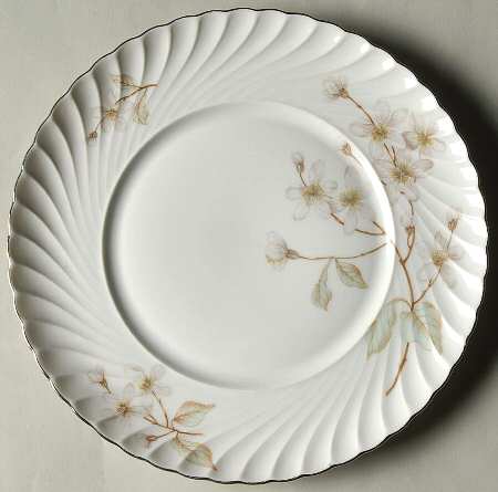 Dogwood (Platinum Trim) Salad Plate