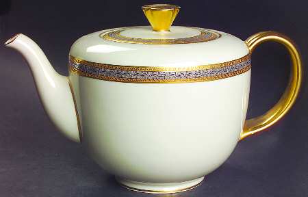 Kingsmere Teapot & Lid