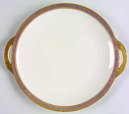 Kingsmere Handled Cake Plate