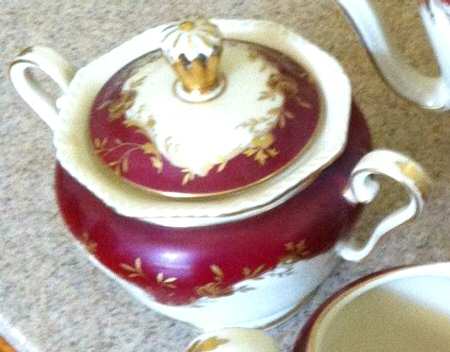 Regency Maroon Sugar Bowl & Lid