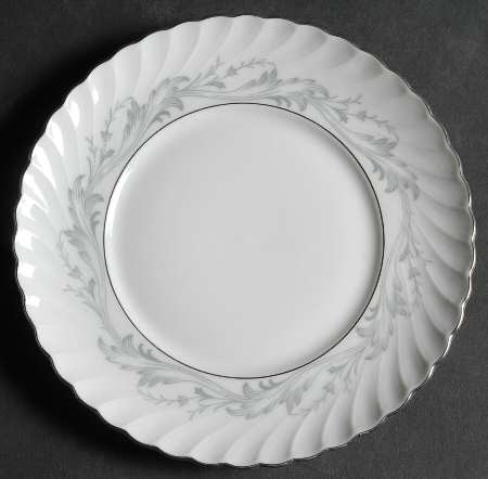 Royal Charm Bread & Butter Plate