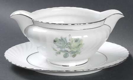 ROT2 Gravy Boat with Attached Underplate