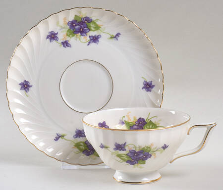 Viola (Gold Trim) Footed Cup & Saucer Set