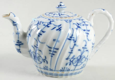 ROT34 Mini Teapot & Lid
