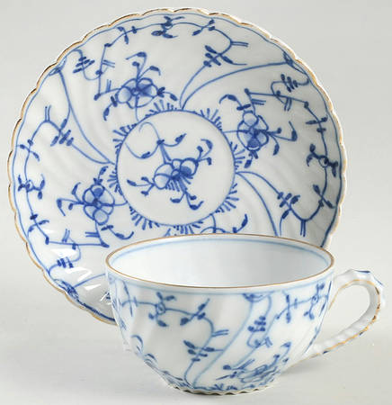 ROT34 Flat Cup & Saucer Set