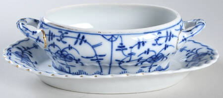 ROT34 Sauce Boat with Attached Underplate No Lid