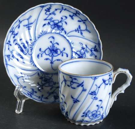 ROT34 Flat Cup & Saucer Set