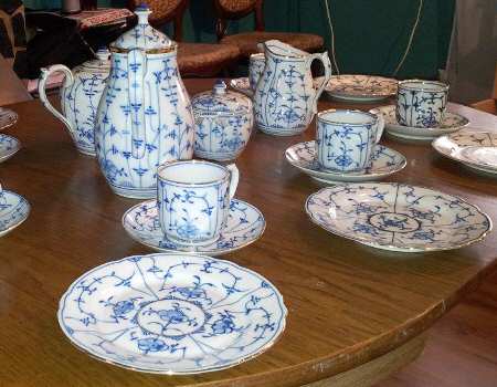 ROT58 Flat Cup & Saucer Set