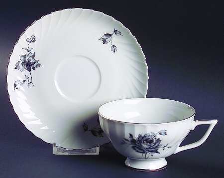 Ebony Rose Footed Cup & Saucer Set
