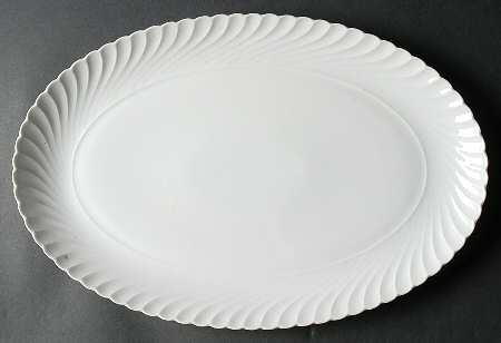 Simplicity White 15" Oval Serving Platter