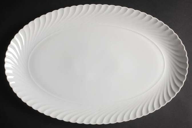 Simplicity White 15" Oval Serving Platter