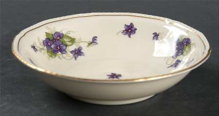 Violet (Gold Trim) Fruit/Dessert (Sauce) Bowl