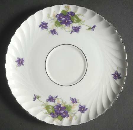 Viola (Platinum Trim) Saucer