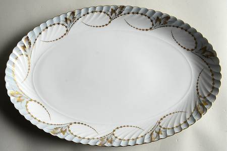Yvonne Gray 13" Oval Serving Platter