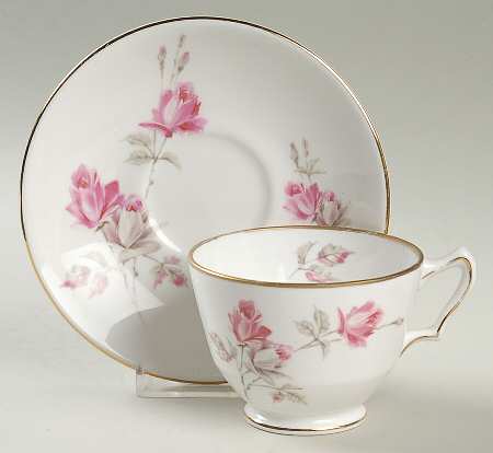 ROV2 Footed Cup & Saucer Set