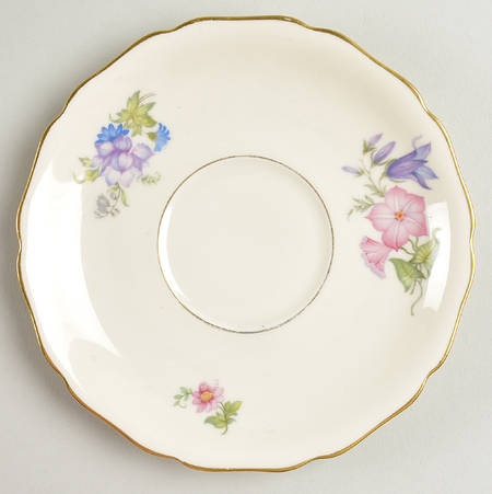 Bridal Bouquet Saucer for Footed Cup