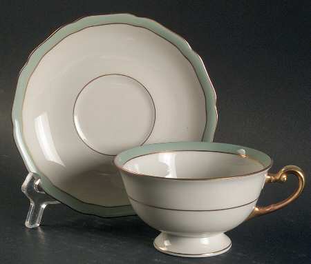 Celeste Footed Cup & Saucer Set