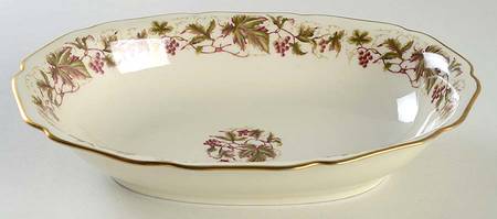 Falstaff 9" Oval Vegetable Bowl