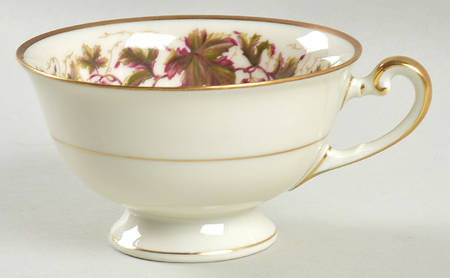 Falstaff Footed Cup