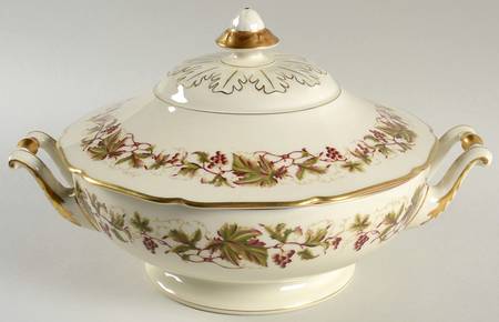 Falstaff Round Covered Vegetable