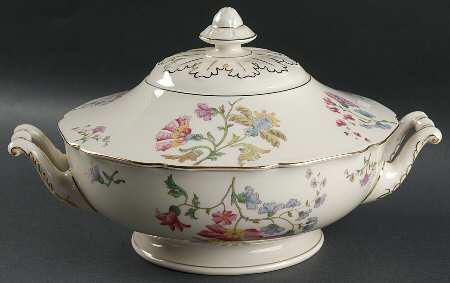 Figaro Round Covered Vegetable