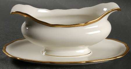 Lucretia Gravy Boat with Attached Underplate
