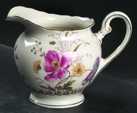 Poppy Creamer
