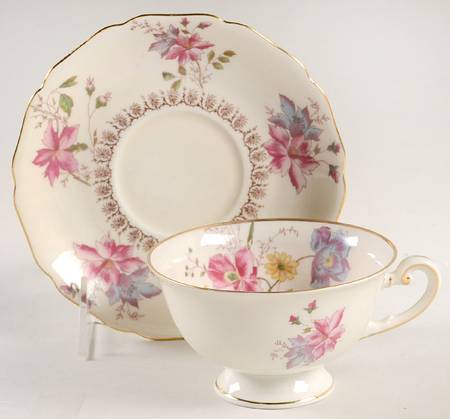 Poppy Footed Cup & Saucer Set