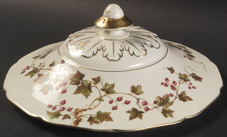 Summer Vine Lid for Round Vegetable