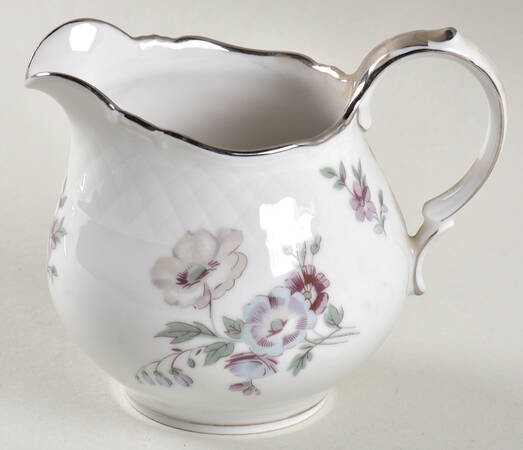 1319 Creamer by Royal Princess