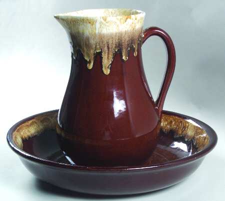 Brown Drip 112 Oz Pitcher and Bowl Set