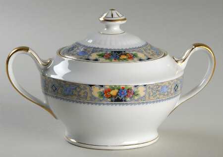 Ascot Sugar Bowl & Lid
