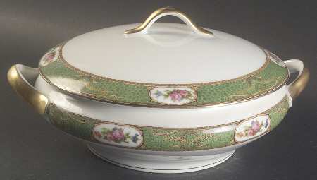 Shagreen Round Covered Vegetable
