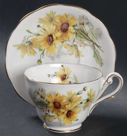 Brown Eyed Susan Oversized Cup & Saucer Set