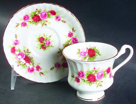 English Rose (Fluted) Footed Demitasse Cup & Saucer Set