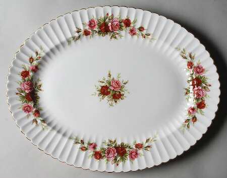 English Rose (Fluted) 15" Oval Serving Platter