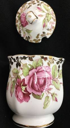 Festival Rose Jam/Jelly & Lid