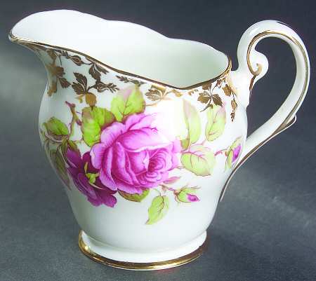Festival Rose Creamer