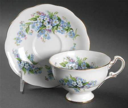 Forget Me Not Footed Cup & Saucer Set