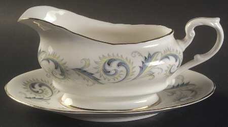 Garland Gravy Boat & Underplate