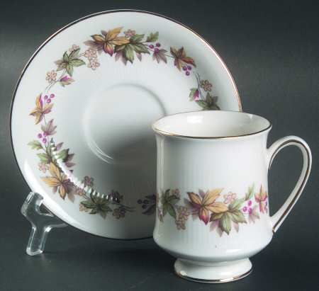Lyndale Footed Cup & Saucer Set