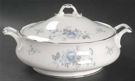 Melody Round Covered Vegetable