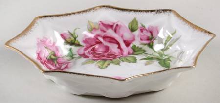 Orleans Rose Small Square Sweet Meat Dish