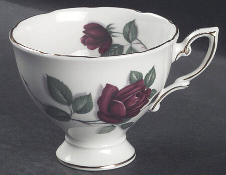 Red Velvet Footed Cup