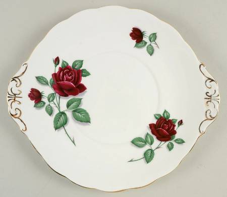 Red Velvet Handled Cake Plate