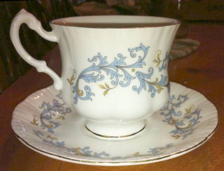 RSD1 Footed Cup & Saucer Set